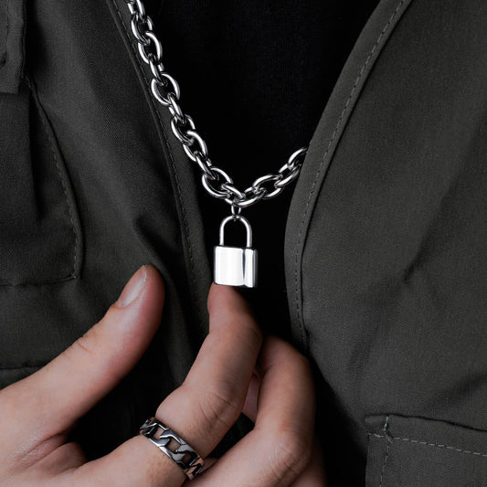 Dây Chuyền Thời Trang Stainless Steel Locked Elder