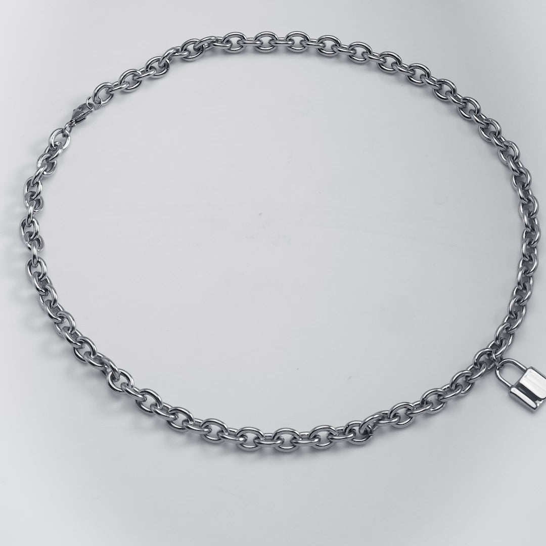 Dây Chuyền Thời Trang Stainless Steel Locked Elder